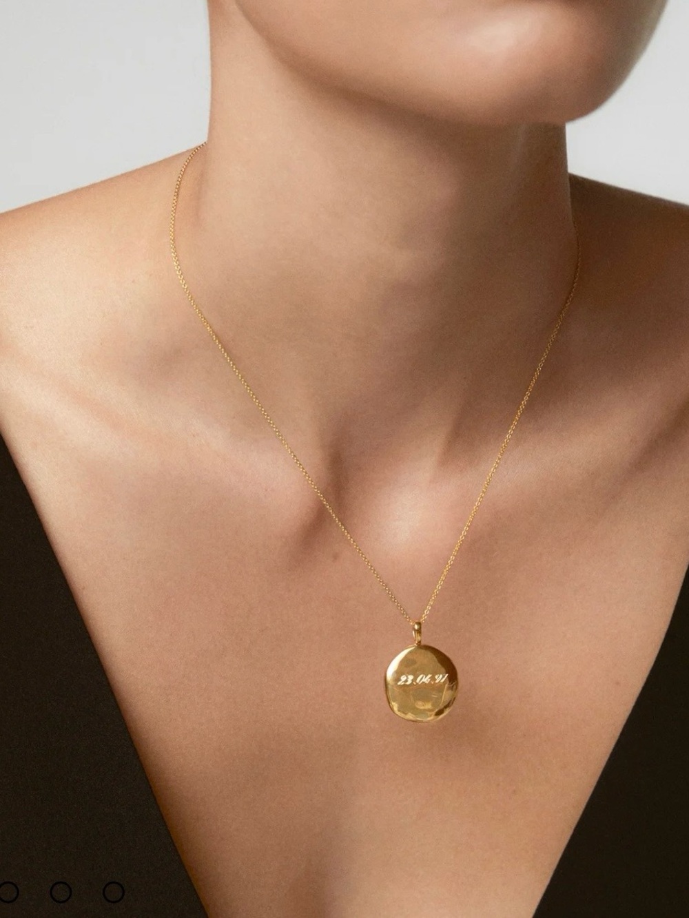 MONICA VINADER DEIA LOCKET